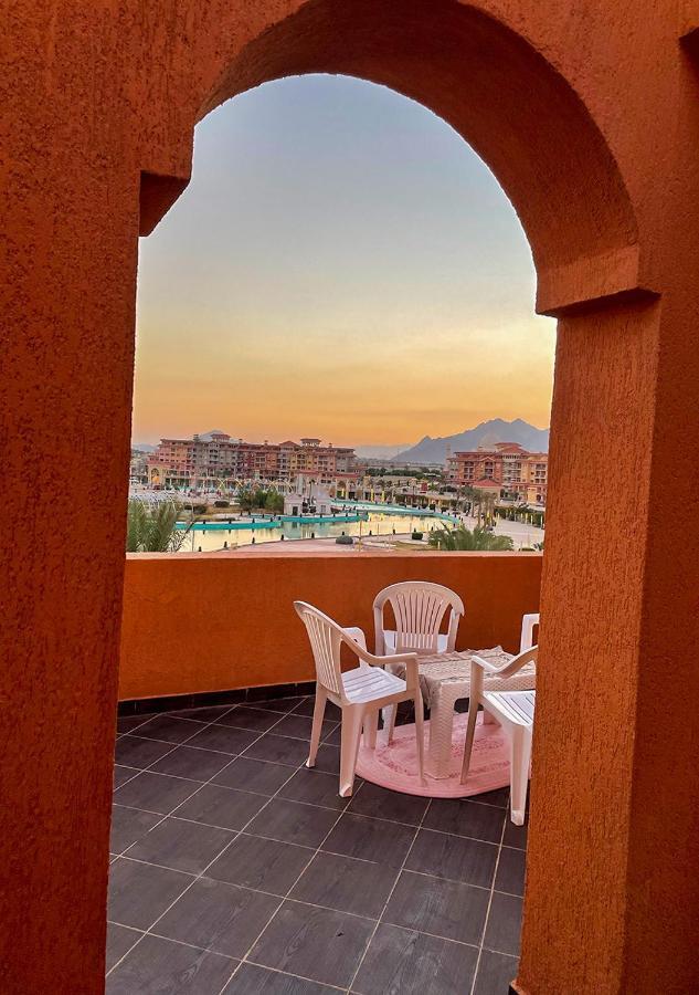 Fully Equipped Apartments Pool & Mountains View In Porto Sharm Resort Dış mekan fotoğraf