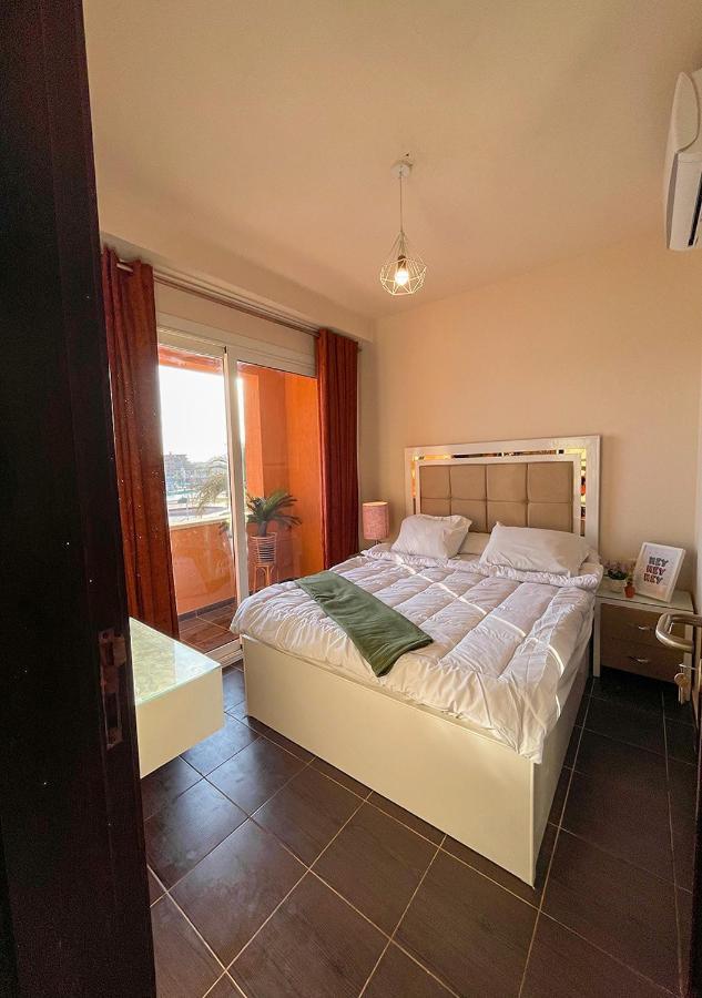 Fully Equipped Apartments Pool & Mountains View In Porto Sharm Resort Dış mekan fotoğraf